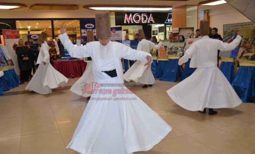 ‘Namaz Hayattır' Sergisi Açıldı