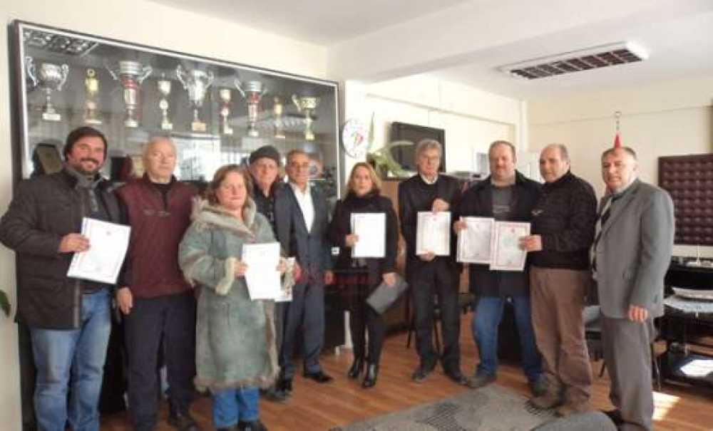 Yeni Sanayi Konut Kooperatifinde Tapu Sevinci