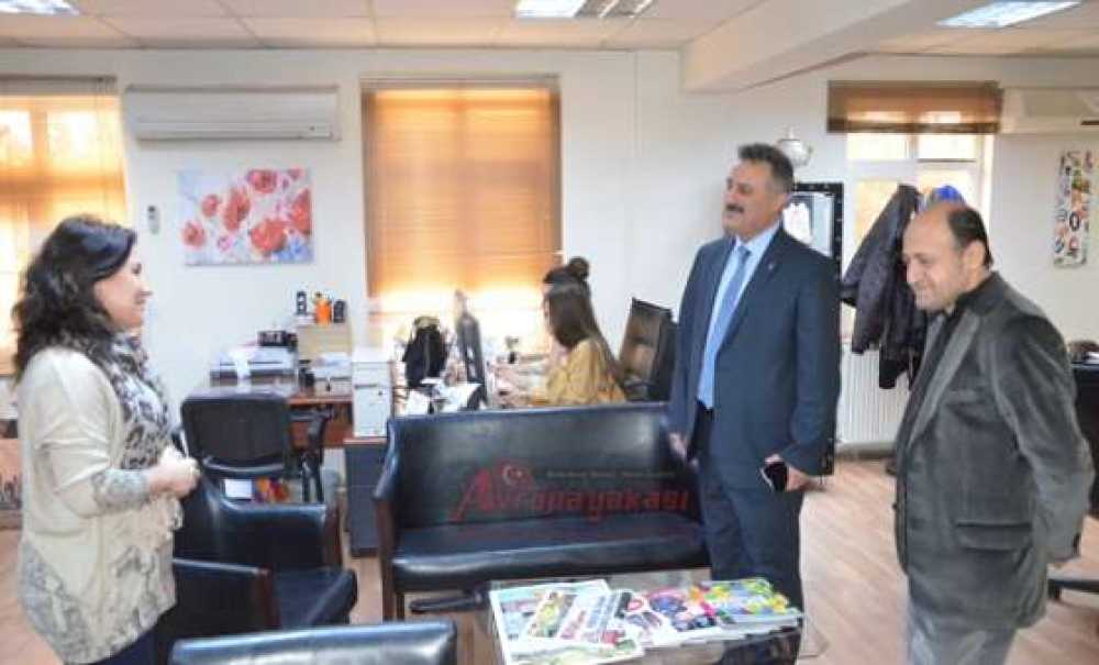 Ak Parti Aday Aday Cengiz Kalkan'dan Avrupa Yakası Gazetesi'ne Ziyaret