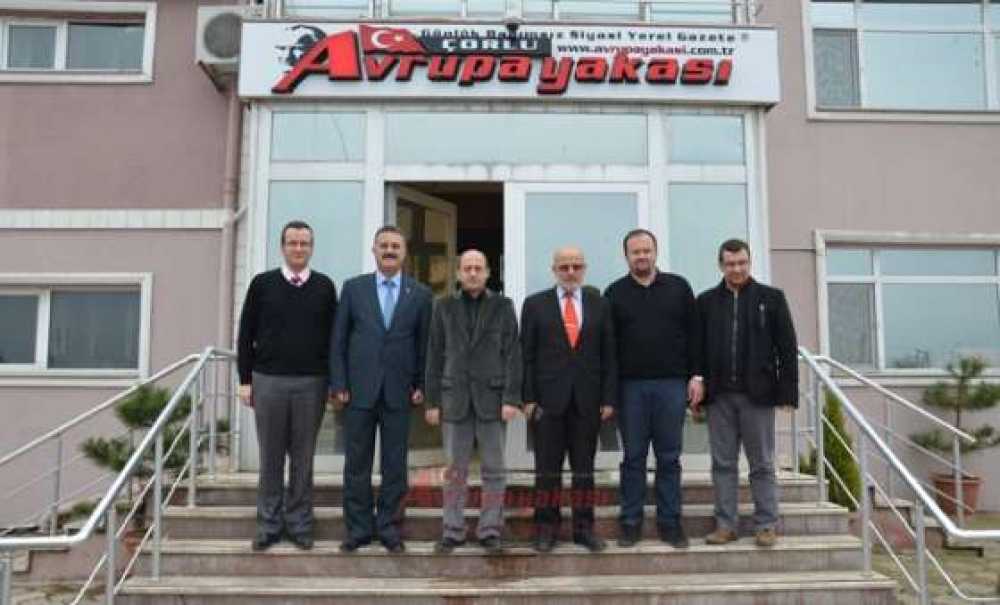 Ak Parti Aday Aday Cengiz Kalkan'dan Avrupa Yakası Gazetesi'ne Ziyaret