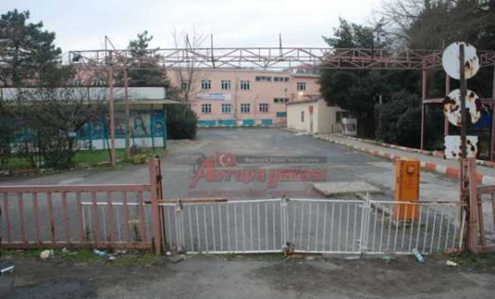 Yıkılmaya Yüz Tuttu