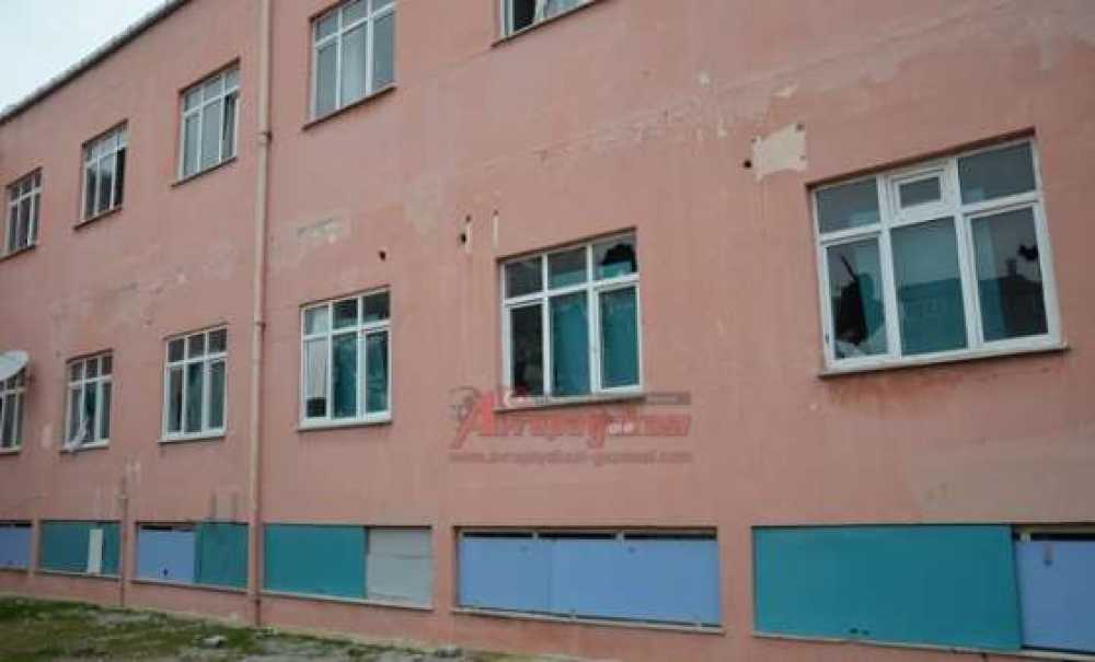 Yıkılmaya Yüz Tuttu