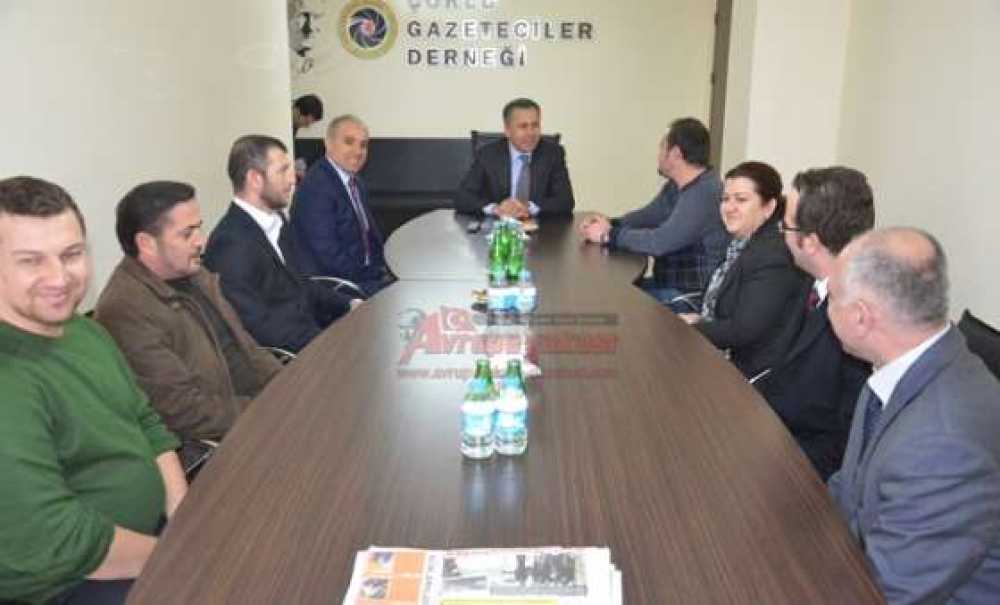 Vali Yerlikaya'dan Çorlu Gazeteciler Derneği'ne Veda Ziyareti