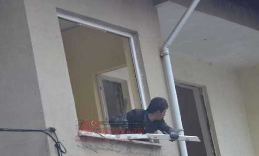 10 Dakikada Binayı Talan Ettiler