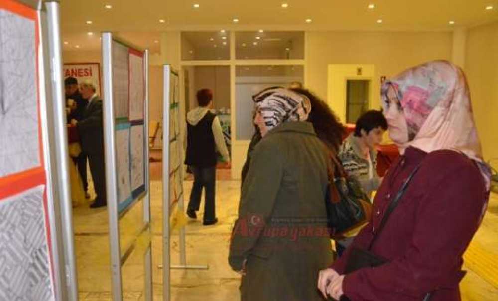 Tedavi Gören Hastalardan El Sanatları Sergisi