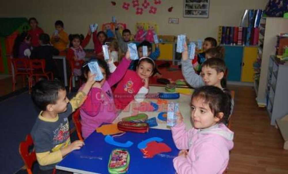 Çorlu'da Okul Sütü Dağıtımı Gerçekleştirildi