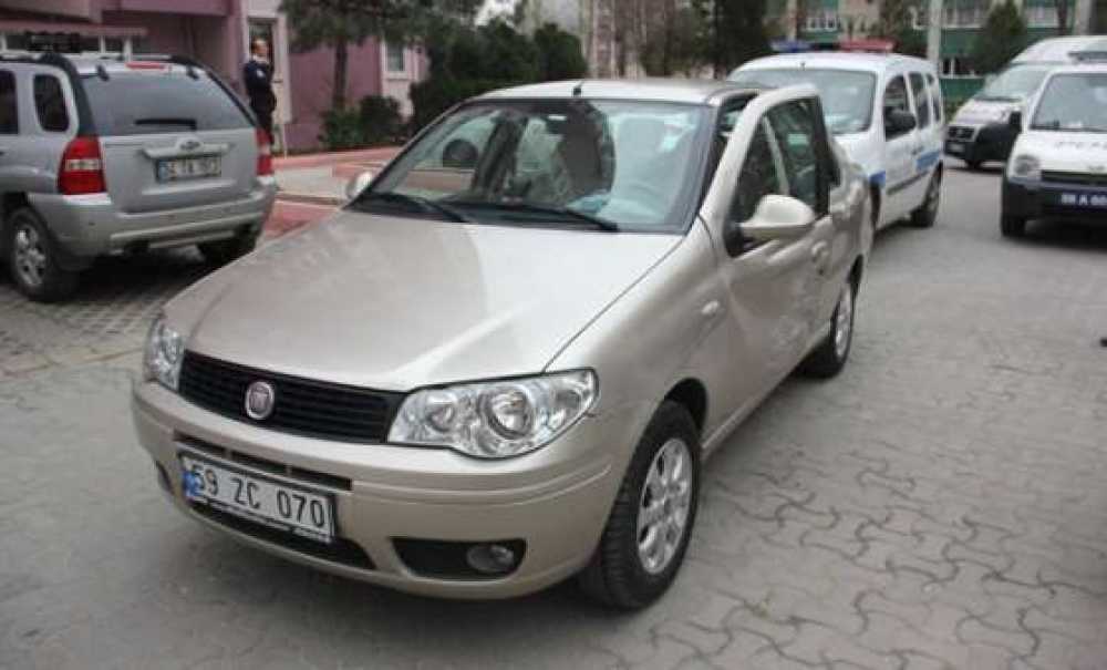 Kontağı Kapatmadan Indiği Aracının Hareket Etmesiyle Ezildi