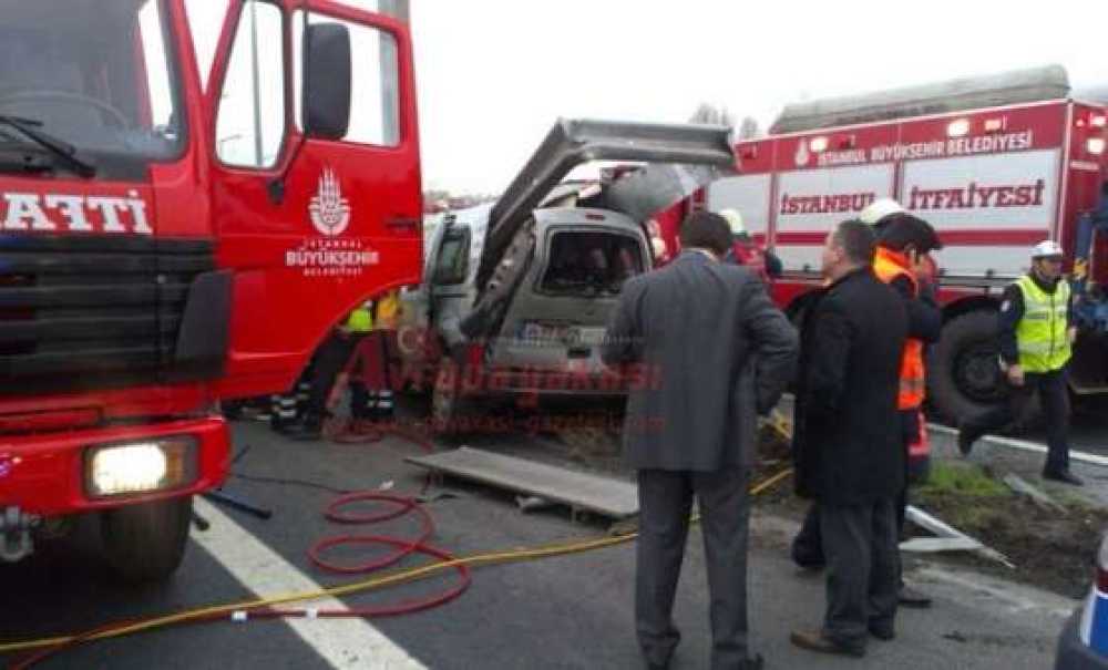 Tem Otoyolu`nda Kaza 1 Ölü 1 Yaralı