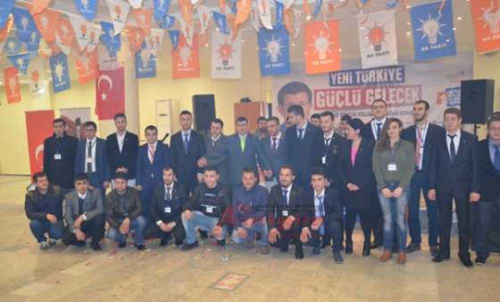 Ak Gençlik Ergene Başkanını Seçti
