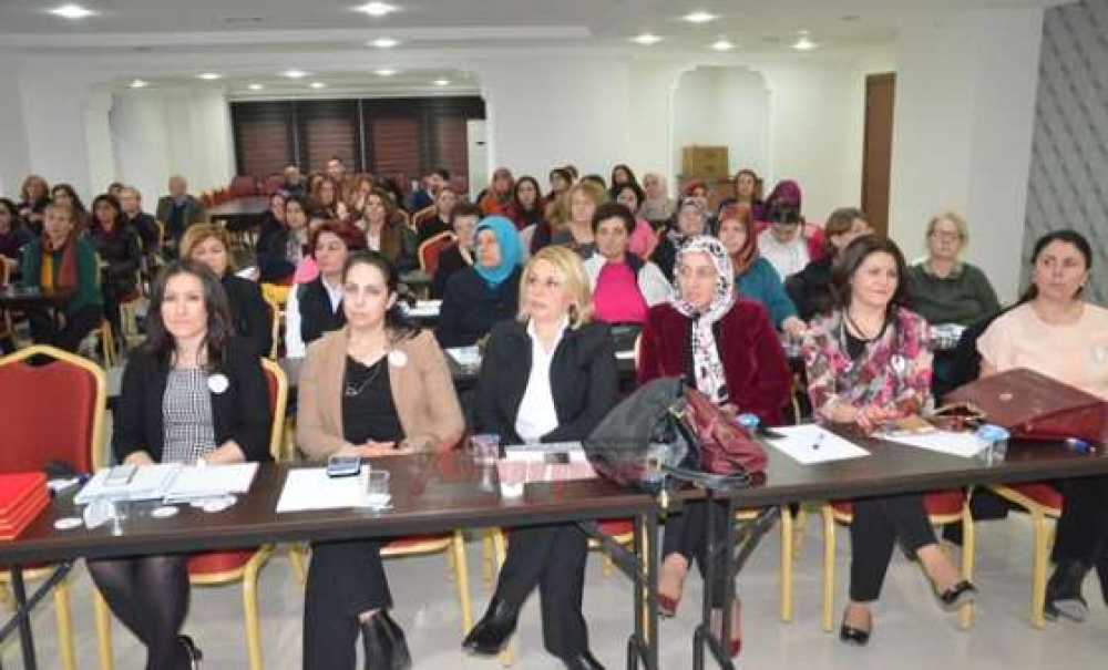 Kent Konseyi Kadın Meclisi'nden Aile Hukuku Semineri