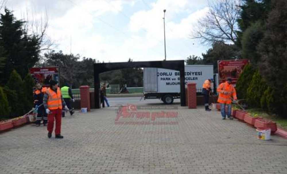 Çorlu Şehitliği Törene Hazır