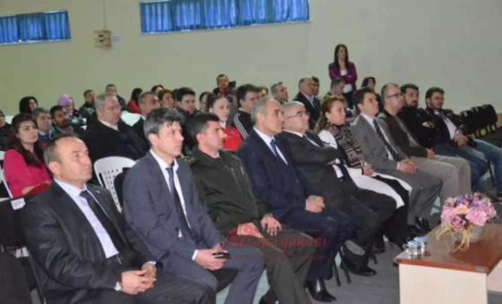 Başarılı Sporcular Ödüllendirildi