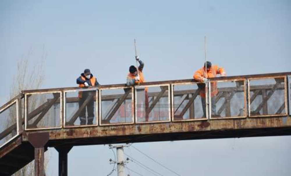 Üstgeçide Belediyeden Bakım