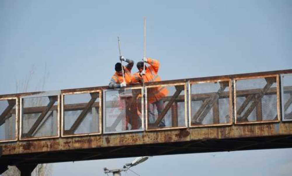 Üstgeçide Belediyeden Bakım