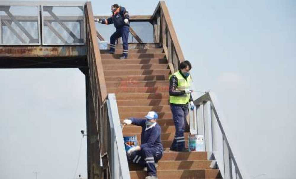 Üstgeçide Belediyeden Bakım