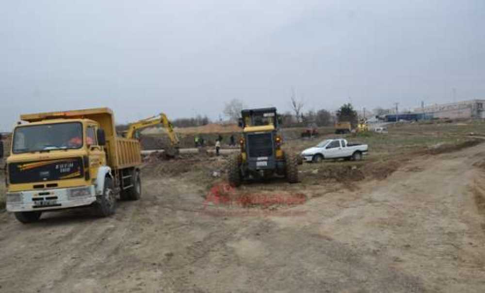 Bülent Ecevit'e Bağlantı Yolları Yapılıyor