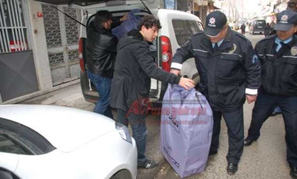 Çorlu Kom Ekipleri Kaçak Sigara Ele Geçirdi