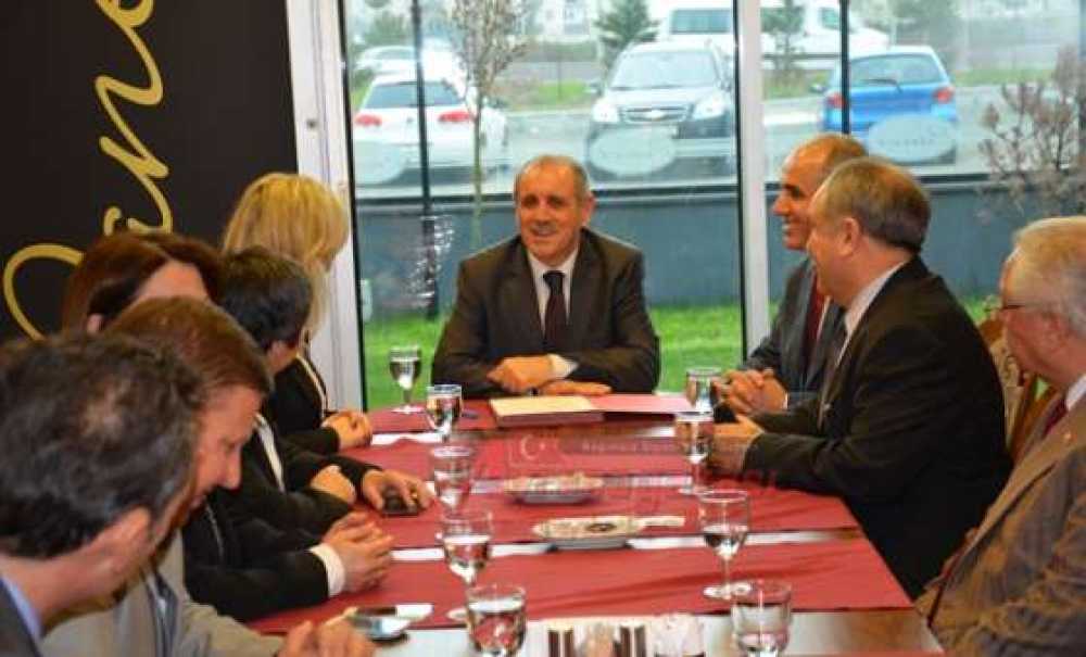 Furtuni Ve İsak Pinhas Ortaokulu'na Kapalı Spor Salonu Yapılacak