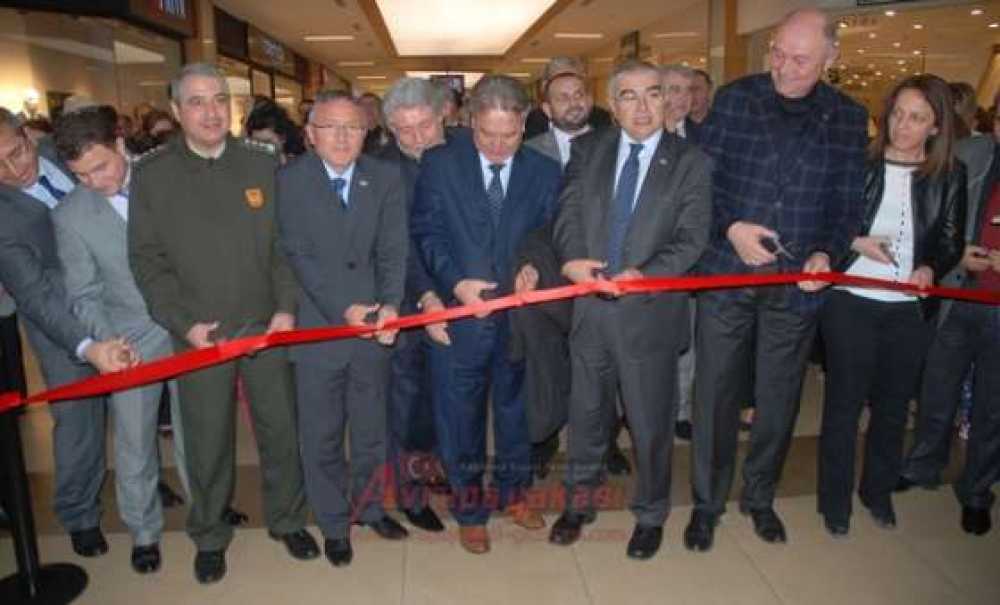 Halk Eğitimi Merkezi Resme Yeni Bir Boyut Getirdi