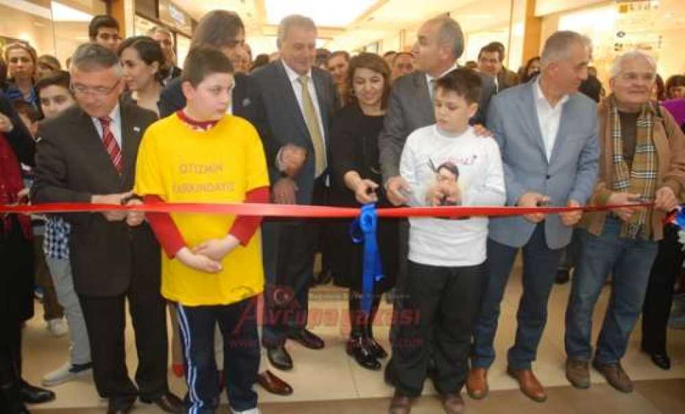 Orion`da Otizmli Çocuklar İçin Sergi Açıldı