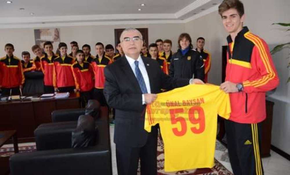 Çorlu`yu Temsil Edecek Genç Aslanlardan Başkan Baysan`a Ziyaret