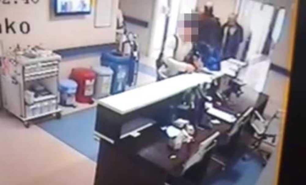 Hastanelerden Cep Telefonu Çalan Şahıslar Yakalandı