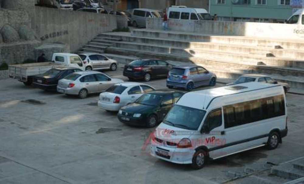 Çardaklı Çeşme Parkı Kaderine Terk Edildi