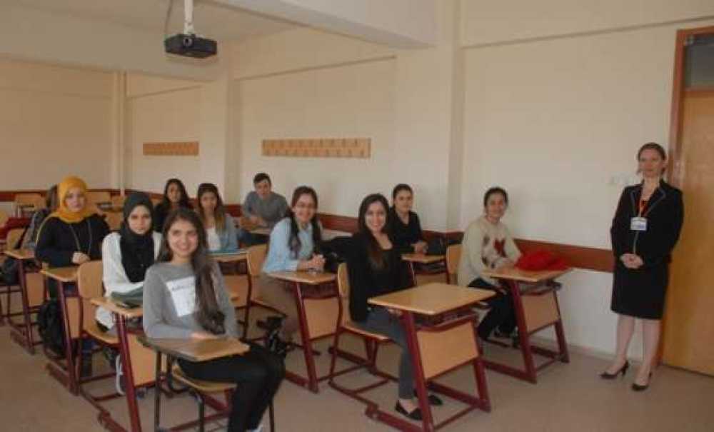 Nkü, Malkara Myo'da Diksiyon Ve Hitabet Kursu Açıldı