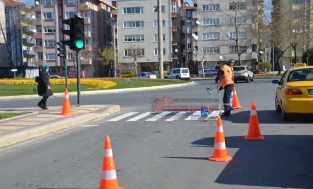 Yaya Geçitlerine Boyama