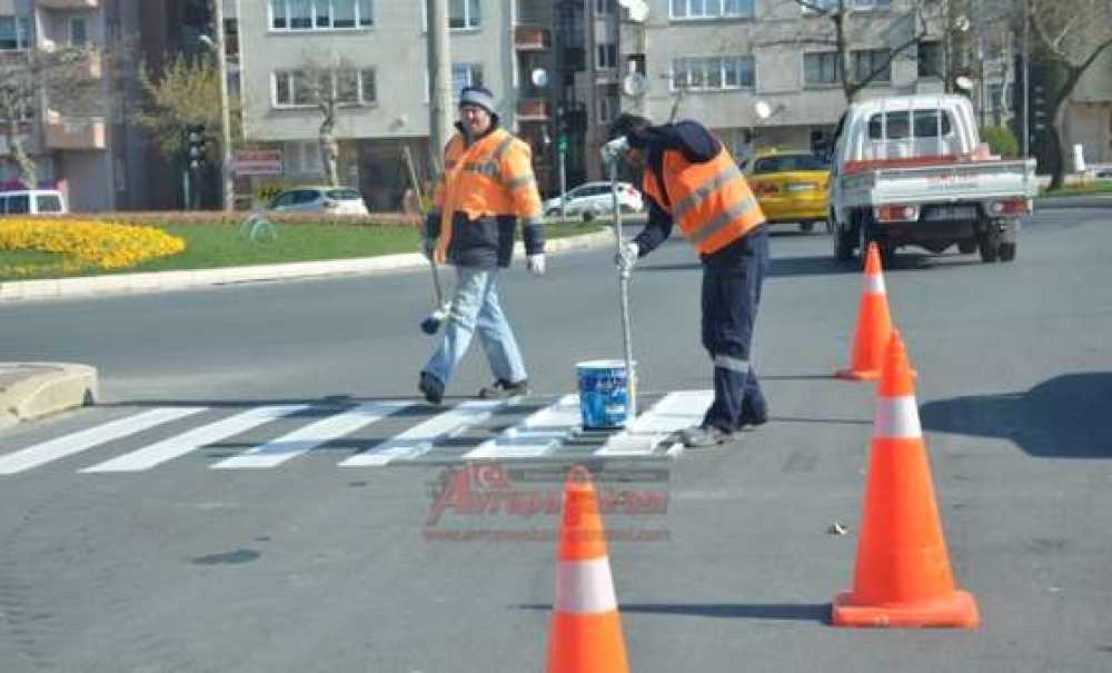 Yaya Geçitlerine Boyama