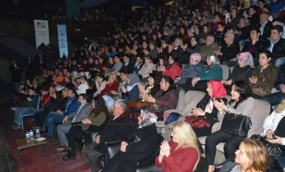 Çorlu Halk Eğitim Merkezi'nden ‘İstanbul Efendisi'
