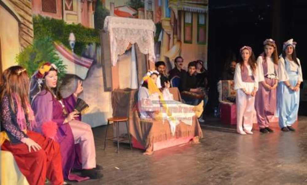 Çorlu Halk Eğitim Merkezi'nden ‘İstanbul Efendisi'