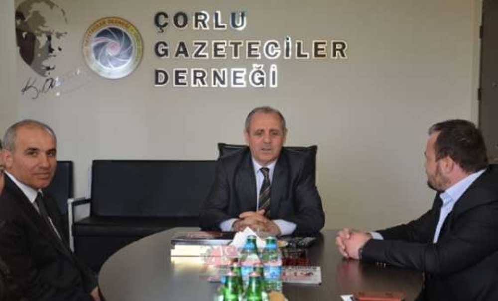 Vali Salihoğlu'ndan Çorlu Gazeteciler Derneği'ne Ziyaret