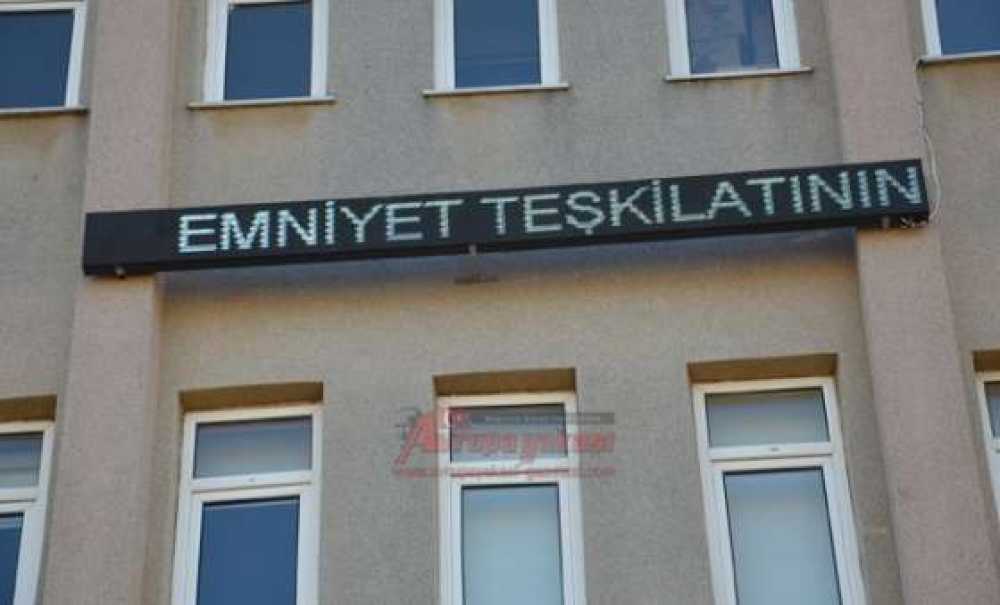 Emniyet Müdürlüğüne Makyaj