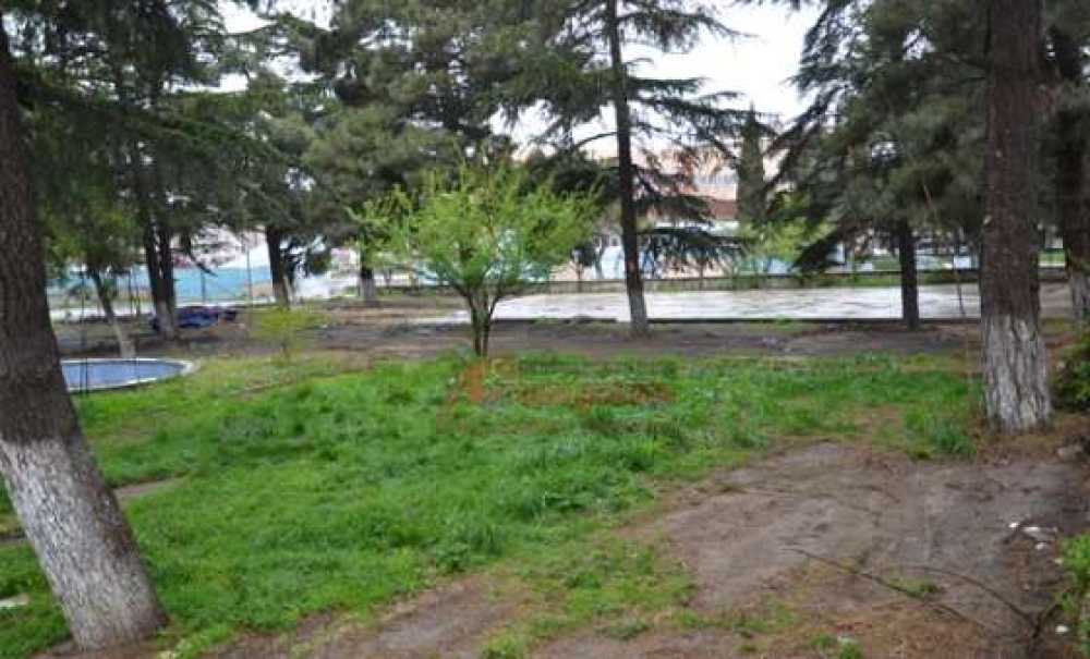 Çay Bahçesinin Hafriyatları Kaldırıldı