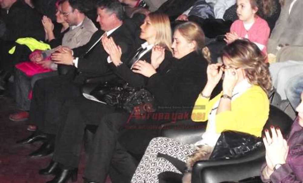 Kalpler Küçük Türküler Büyük