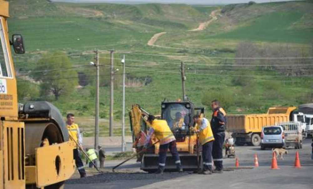 Çorlu Belediyesi Asfalt Sezonunu Açtı