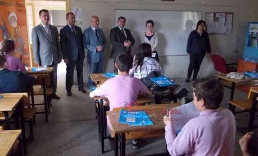 Kaymakam Kızıltoprak`tan Okul Ziyaretleri