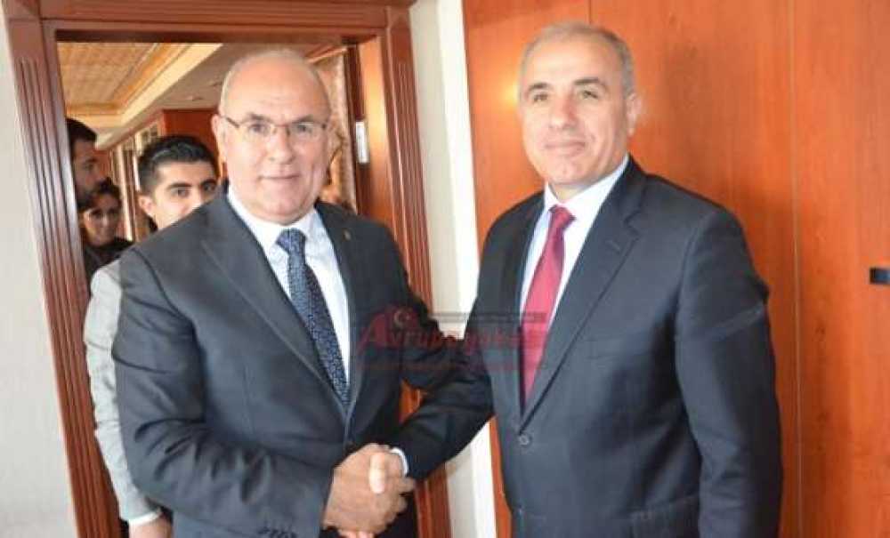 Ak Parti Milletvekili Adayı Metin Akgün Sahaya İndi