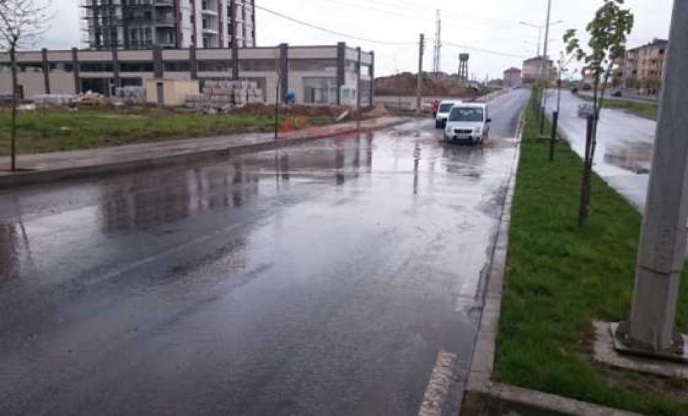 Her Yağmurda Aynı Manzara