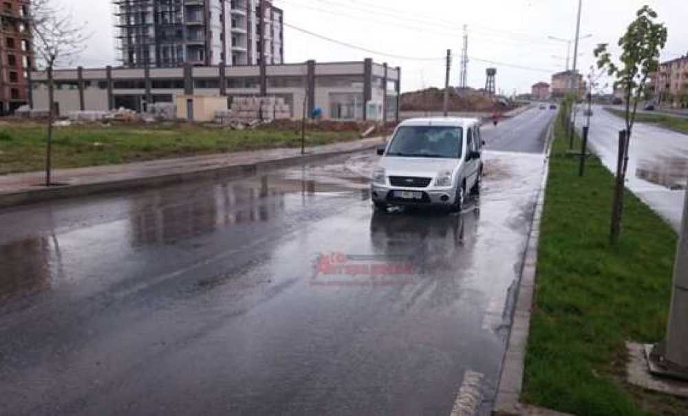 Her Yağmurda Aynı Manzara