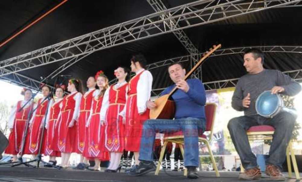 Konuk Öğrenciler Gösterilerini Sundu