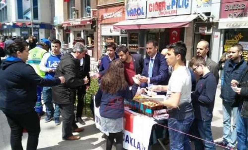 Mhp Çorlu İlçe Teşkilatı Kandil Simidi Dağıttı