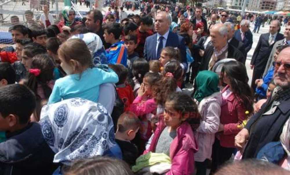 Kaymakam Kılıç Vatandaşlarla Tek Tek Görüştü