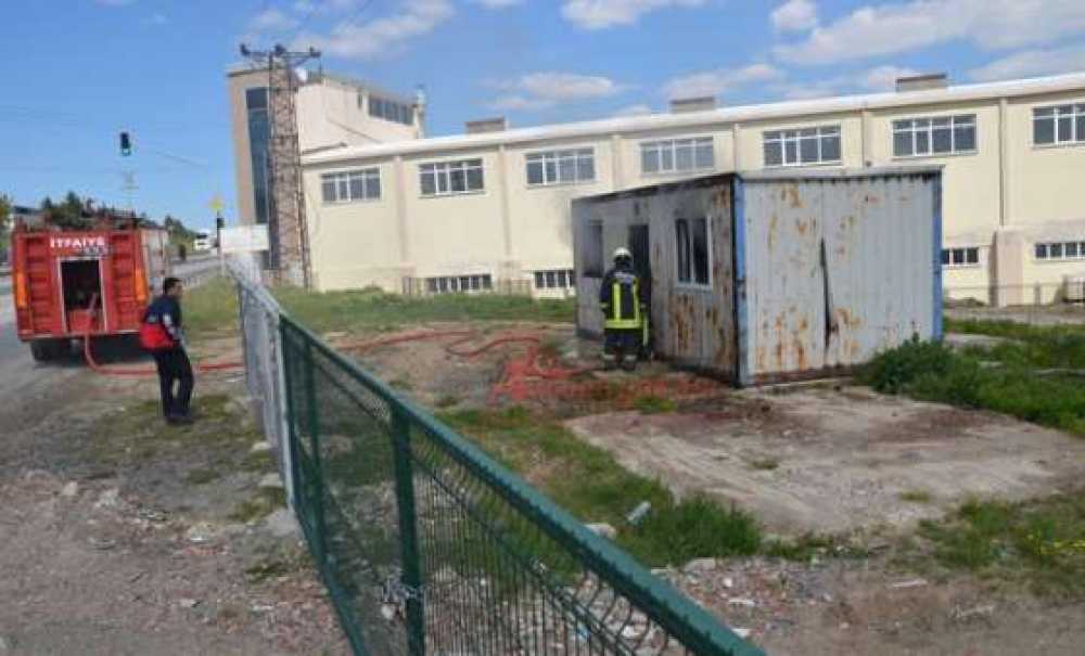 Konteynır Yangını Korkuttu