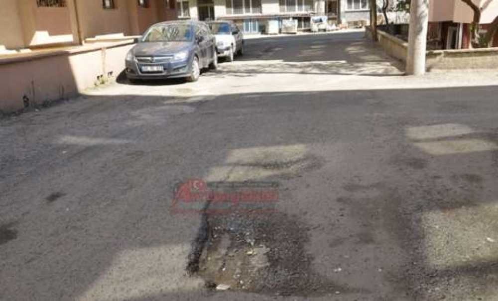 Bozuk Yollar Sürücüleri İsyan Ettiriyor