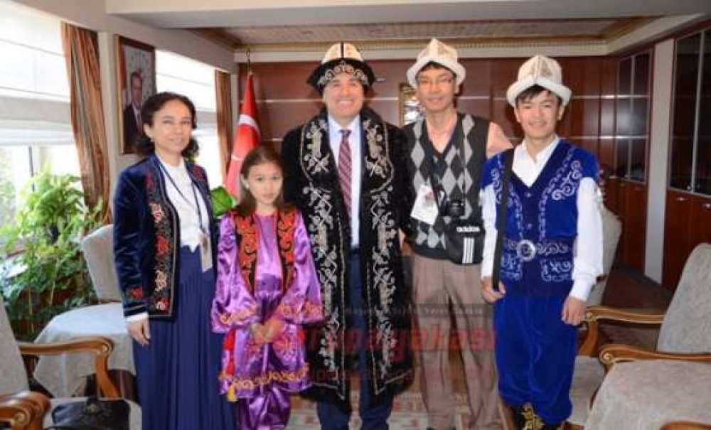 Misafir Öğrencilerden Çorlu Protokolüne Ziyaret