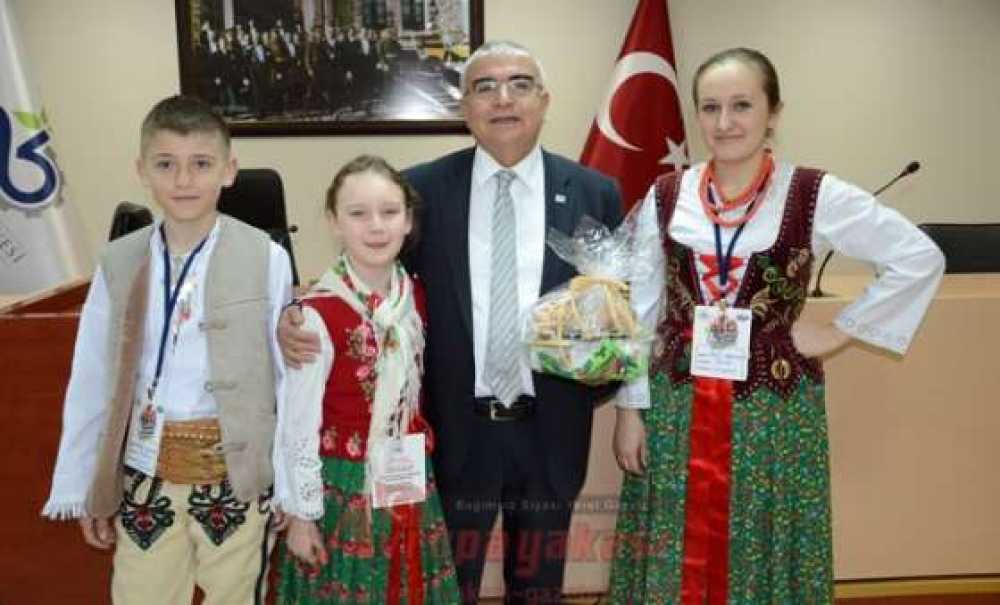 Misafir Öğrencilerden Çorlu Protokolüne Ziyaret