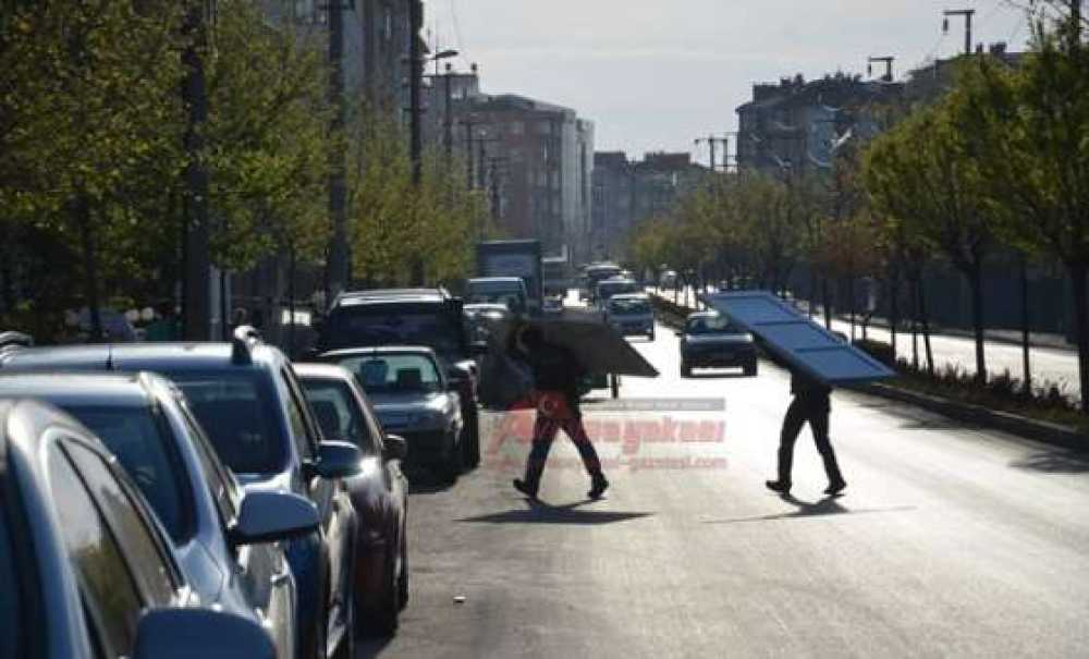 Devletin Malını Yağmalıyorlar