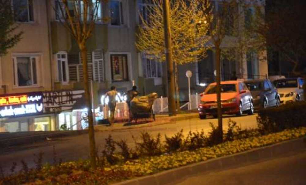 Devletin Malını Yağmalıyorlar